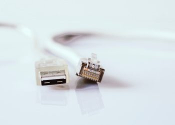 Exploring the Benefits of the Internet in South Africa